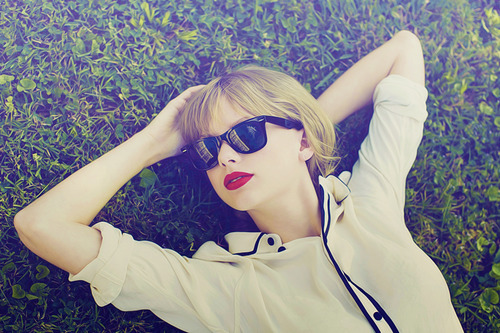 Taylor Swift Is My Post-Hannibal Happy Pill (9 Songs That Will Convince You To Be A Swiftie)